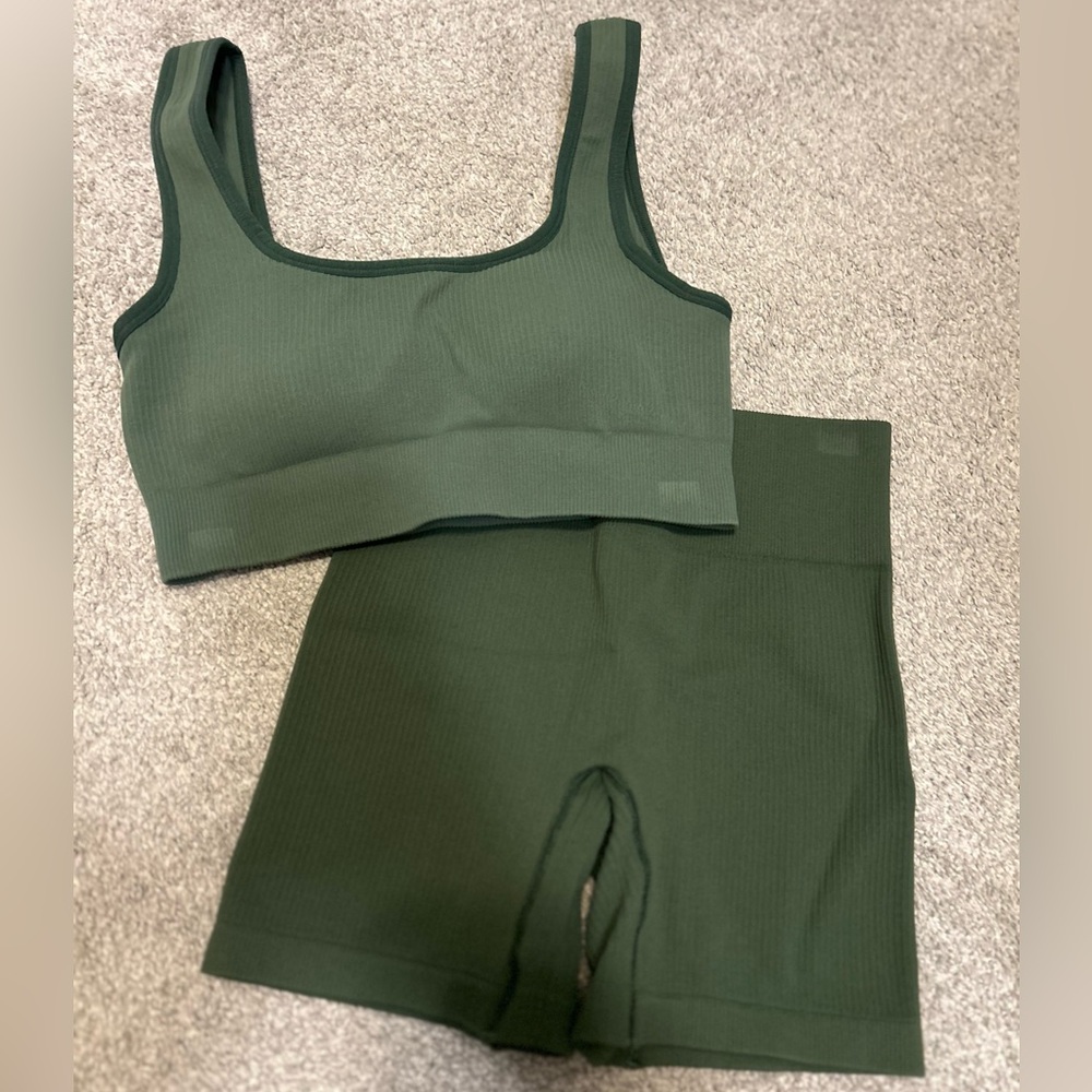 Dark Green Ribbed Sports Bra and Shorts Set